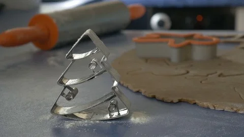 Cookie christmas cutter is going out of focus, zoom in shot, ungraded Stock Footage 83435381