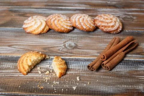 Cookies with cinnamon on a rustic background Foto stock