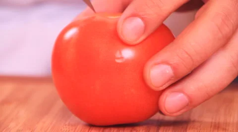 Cooking 0040-cutting tomato Vídeo Stock 2361622