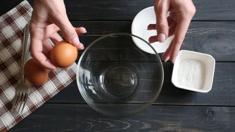 Cooking amlet Stock Footage 105817456