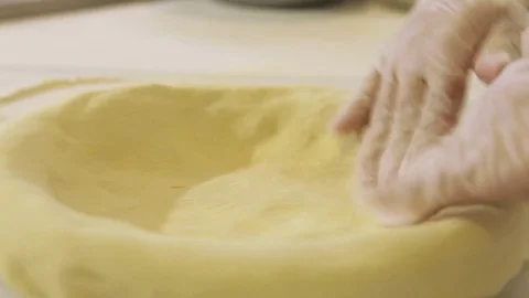 Cooking an apple pie 스톡 동영상 71722314