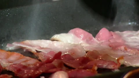 COOKING BACON Stock-Footage 179469918