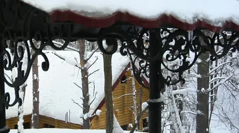 Cooking BBQ in the winter on the grill Vídeo Stock 12372306