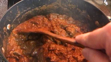 Cooking Beef Curry 스톡 동영상 86074626