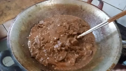 Cooking beef Stockbeeldmateriaal 244583062