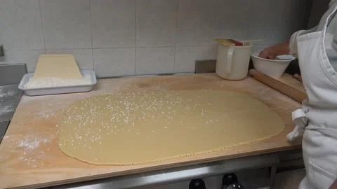 Cooking biscuits: dough preparation Vídeo Stock 144677630