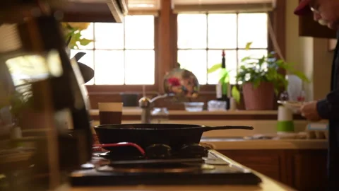 Cooking Breakfast, Eggs 库存影片 144357188