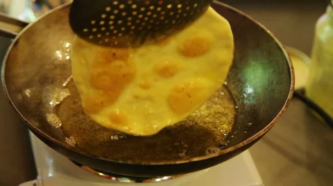 Cooking chapati Stock Footage 40889541