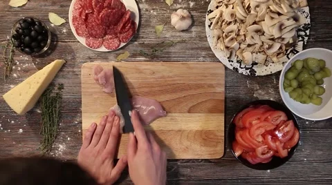 Cooking chicken 動画素材 58418468