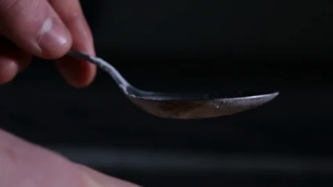Cooking crack in a spoon how long