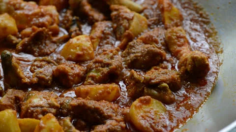 Cooking curry chicken Vidéo 26181337