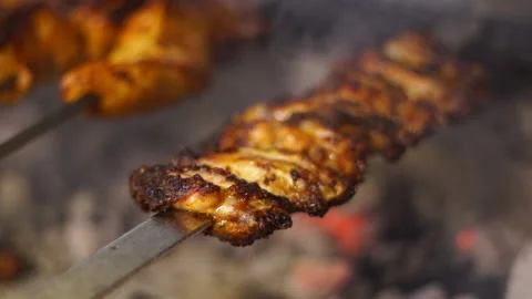 Cooking grill flame Close up 動画素材 136546316