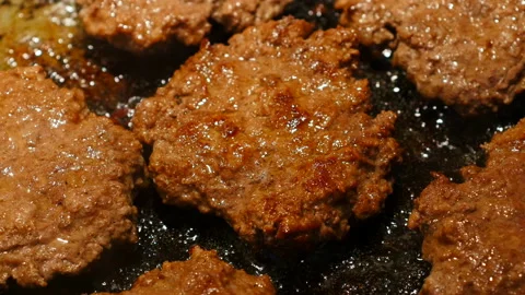 Cooking ground beef patty 4 Video stock 114073255