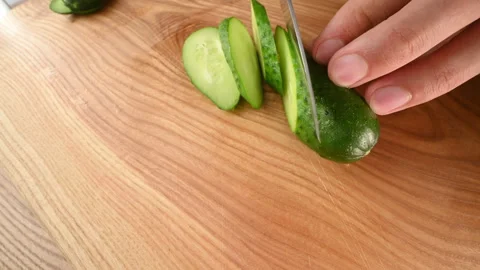 Cooking a healthy breakfast. 動画素材 296071799