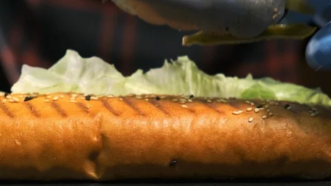 Cooking hot dog 库存影片 119357254