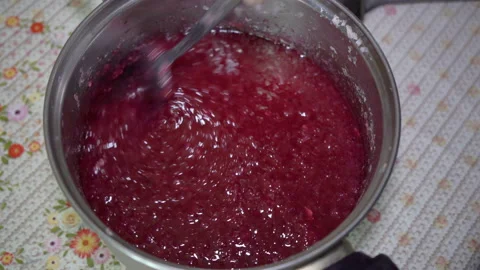 Cooking jam Video stock 133112383