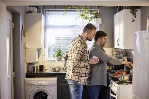 Cooking in the Kitchen Stock-Fotos