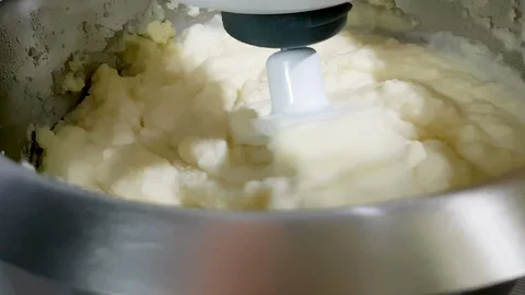 Cooking mashed potatoes Stock Footage 107910894
