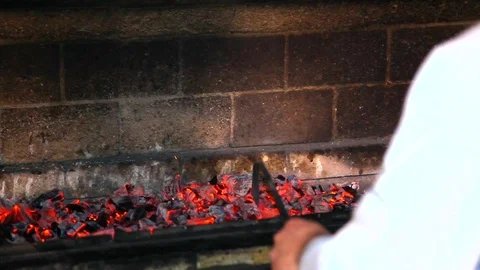 Cooking meat on the coals. Video stock 102171672