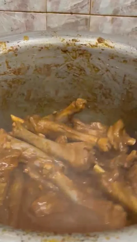 COOKING MUTTON LEG PAYA NIHARI  Stock-Footage 246485045