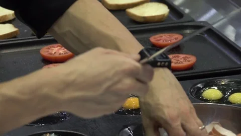 Cooking omelette Stock Footage 83372231