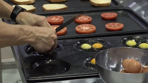 Cooking omelette Stock Footage 83372235