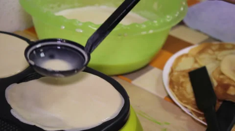 Cooking pancakes 1 Stock Footage 36041674