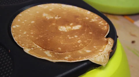 Cooking pancakes 10 Stock Footage 36042423