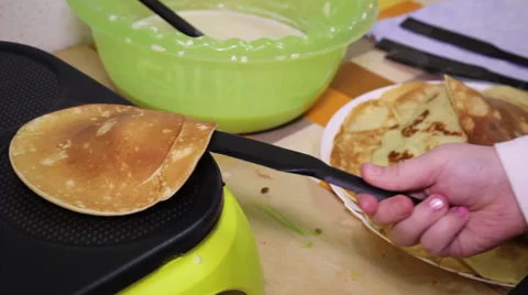 Cooking pancakes 6 Stock Footage 36041962