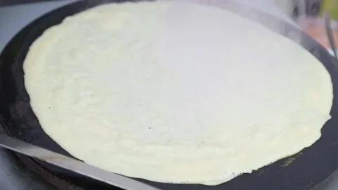 Cooking pancakes close-up. 스톡 동영상 150647462