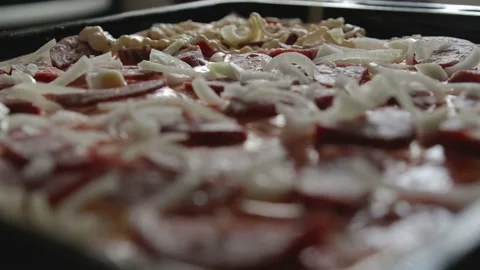 Cooking pizza close-up 스톡 동영상 97723589