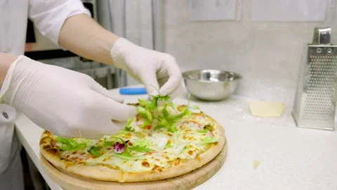 Cooking pizza close up Stock Footage 153031553