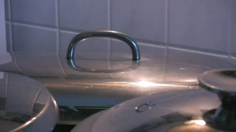 Cooking pot 스톡 동영상 330546