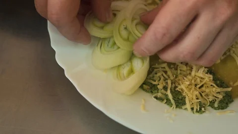 Cooking ravioli by hand Video stock 86853950