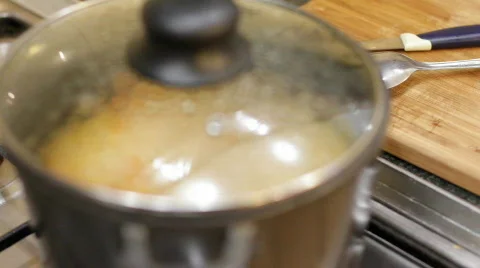 Cooking rice 6. 動画素材 637344