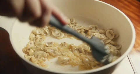 Cooking Rice A Detailed StepbyStep Process to Perfectly Boil Water for Rice Видео 327963018