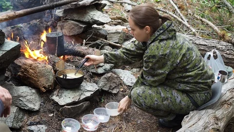 Cooking a simple meal Stock-Footage 113518804