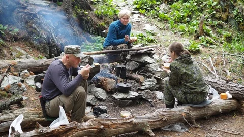 Cooking a simple meal 스톡 동영상 113518813