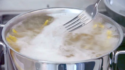 Cooking spaghetti Stock Footage 101242350