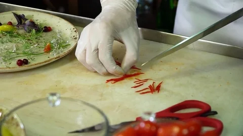 Cooking steaks, barbecue Видео 83180641