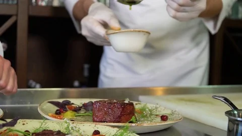 Cooking steaks, barbecue Stockbeeldmateriaal 83181687