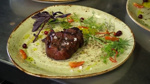 Cooking steaks, barbecue Video stock 83182298