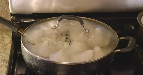 Cooking steam dumpling Stock Footage 131922927