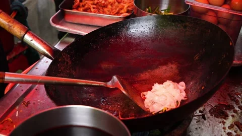 Cooking Stir Fried Noodle - char kuey teow Stock Footage 146127325