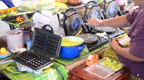 Cooking Thai Snack Soft Thai rice flour pancake roll or "Thong Muan Sod" Stock Footage 46000569