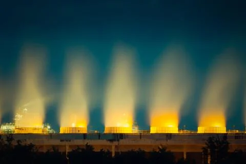 Cooling tower twilight 库存照片
