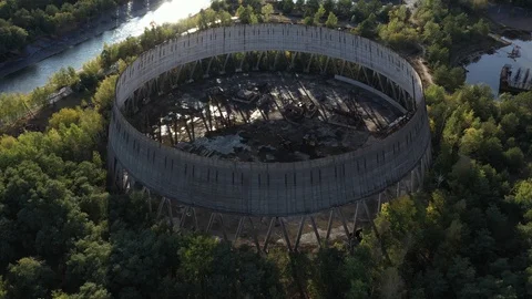 Cooling towers for cooling units 5 and 6 of the Chernobyl nuclear power plant Stockbeeldmateriaal 128307733