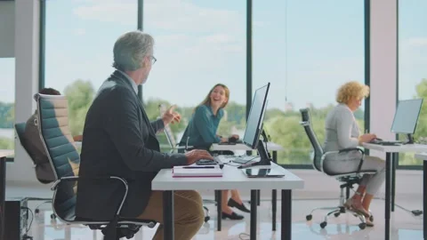 Cooperation of colleagues at work Video stock 168273957