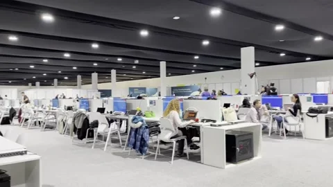 COP29 blocked and some developing countries leave the negotiating room, Bakú, AZ Video stock 293153212