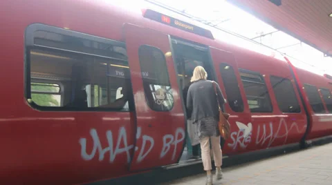 Copenhagen Train Station Video stock 40449586
